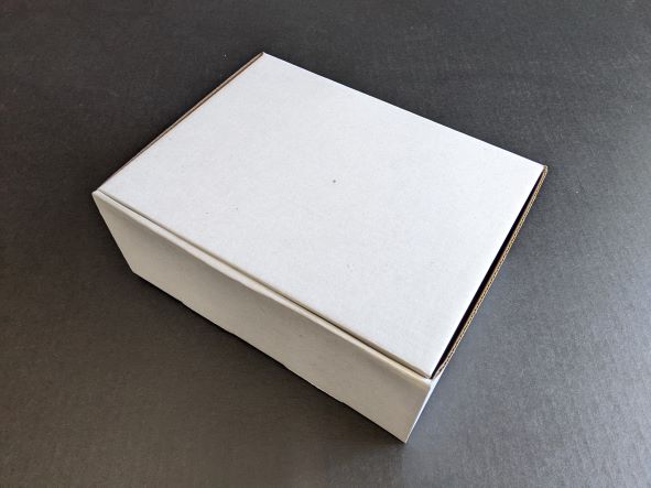 Mailer box 235 x 180 x 95 White (Bundle 50)