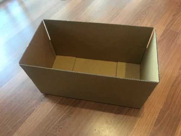 570 x 290 x 150 Cardboard Croissant Box 2